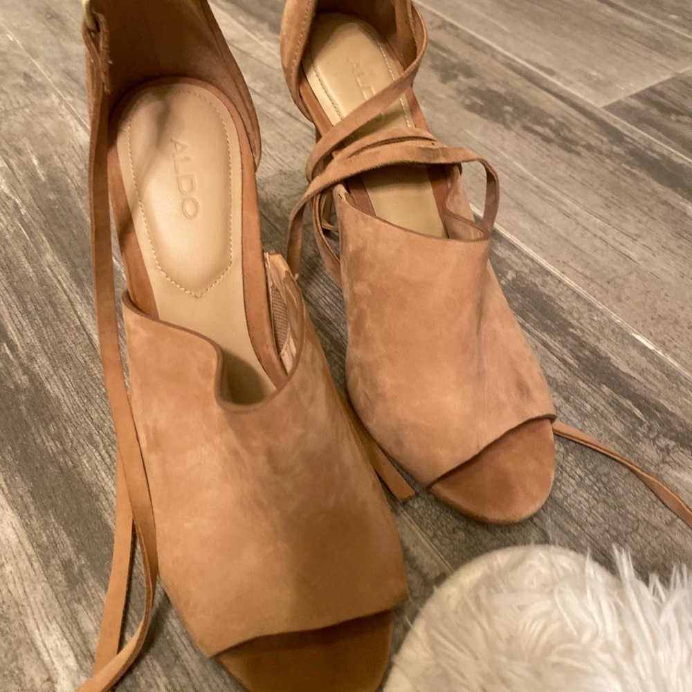 Aldo heels - Picture 4 of 7